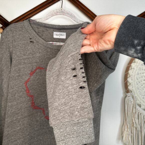 Lauren Moshi High Heel Heart Distressed Sweater - Picture 4 of 5